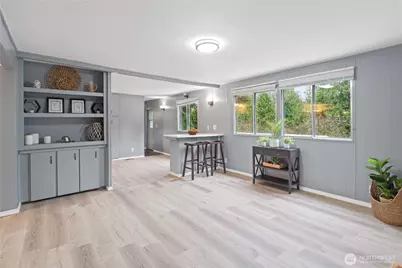2284 Yew Street Road #E-1, Bellingham, WA 98229 - Photo 8