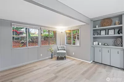 2284 Yew Street Road #E-1, Bellingham, WA 98229 - Photo 4