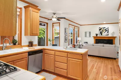18430 11th Drive SE, Bothell, WA 98012 - Photo 12