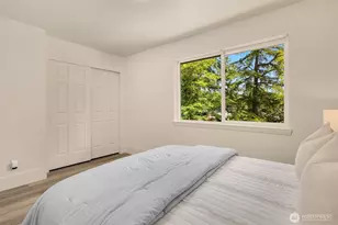 515 Newport Way NW, Issaquah, WA 98027 - Photo 22