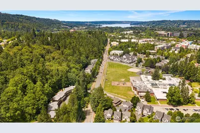 515 Newport Way NW #B3, Issaquah, WA 98027 - Photo 34