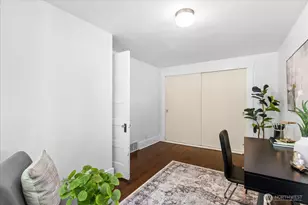 1601 10th Ave W, Seattle, WA 98119 - Photo 12