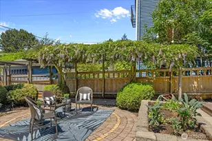1601 10th Ave W, Seattle, WA 98119 - Photo 34