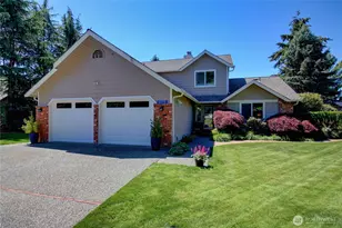 12270 Maple Crest Dr, Burlington, WA 98233 - Photo 1