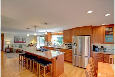 12270 Maple Crest Drive, Burlington, WA 98233 - Photo 14