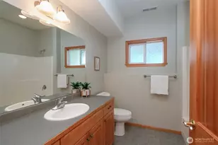 201 Karvellis Ln, Port Angeles, WA 98363 - Photo 32