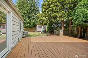 1206 SW Myrtle St, Seattle, WA 98106 - Photo 18