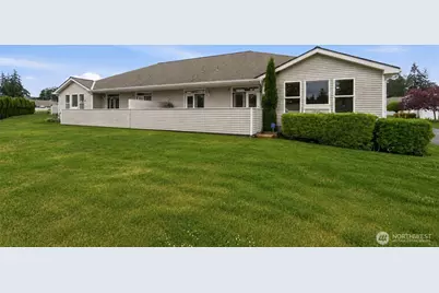 8903 70th Street Ct SW, Lakewood, WA 98498 - Photo 36