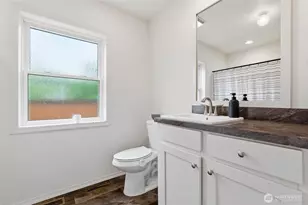 114 S Diamond St, Centralia, WA 98531 - Photo 12