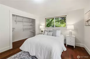 8883 NE Wardwell Rd, Bainbridge Island, WA 98110 - Photo 20