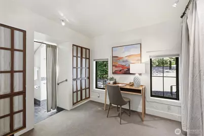 8883 NE Wardwell Road, Bainbridge Island, WA 98110 - Photo 36