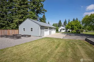 551 E Smith Rd, Bellingham, WA 98226 - Photo 32