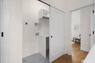 10330 Ashworth Ave N, Seattle, WA 98133 - Photo 22