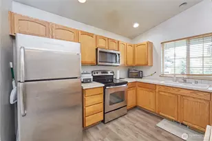 6804 E 132nd Street Ct, Puyallup, WA 98373 - Photo 6