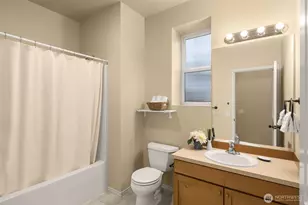 8360 Loyal Way NW, Seattle, WA 98117 - Photo 26