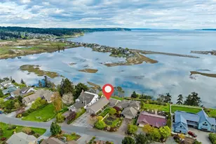 2368 Soundview Dr, Langley, WA 98260 - Photo 4