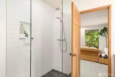 8151 NE Hidden Cove Road, Bainbridge Island, WA 98110 - Photo 22