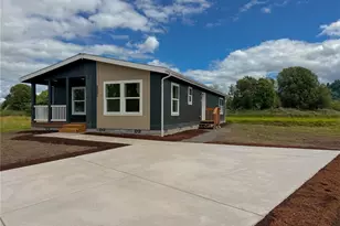 4561 Windemere St, Longview, WA 98632 - Photo 14
