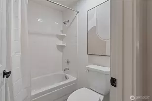 2244 13th Ave W, Seattle, WA 98119 - Photo 8