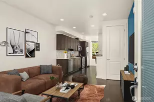 3631 Courtland Pl S, Seattle, WA 98144 - Photo 2
