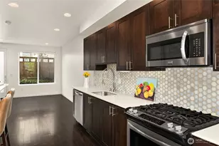 3631 Courtland Pl S, Seattle, WA 98144 - Photo 12