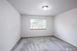 11809 5th Ave Ct E, Tacoma, WA 98445 - Photo 16
