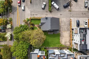 1480 NW 80th St, Seattle, WA 98117 - Photo 24
