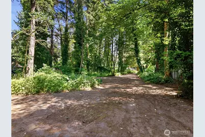 12795 Gravelly Lake Drive SW, Lakewood, WA 98499 - Photo 20