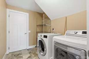 10927 NE 157th St, Bothell, WA 98011 - Photo 30