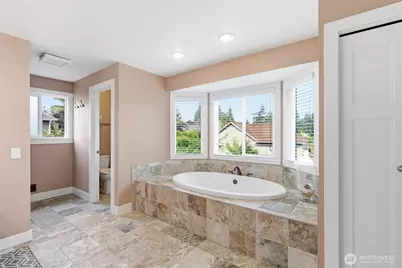 10927 NE 157th Street, Bothell, WA 98011 - Photo 26
