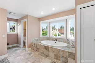 10927 NE 157th St, Bothell, WA 98011 - Photo 26