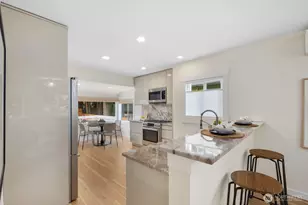 8604 29th Ave NW, Seattle, WA 98117 - Photo 10