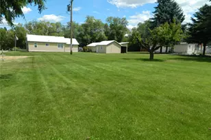 34 Bonaparte Ave, Tonasket, WA 98855 - Photo 4