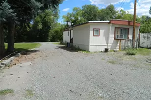 34 Bonaparte Ave, Tonasket, WA 98855 - Photo 12