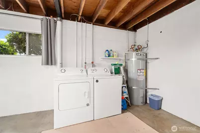 209 Harrison Street, Raymond, WA 98577 - Photo 22