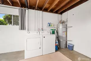 209 Harrison St, Raymond, WA 98577 - Photo 22