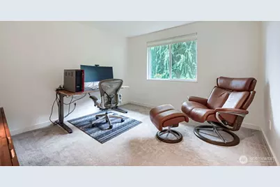 15301 SE 48th Drive, Bellevue, WA 98006 - Photo 16