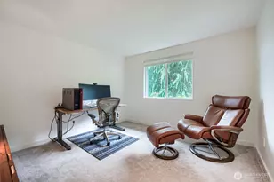 15301 SE 48th Dr, Bellevue, WA 98006 - Photo 16