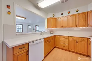736 S St, Port Townsend, WA 98368 - Photo 12