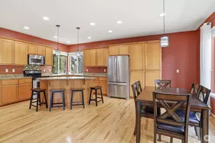 16820 166th Pl SE, Renton, WA 98058 - Photo 12