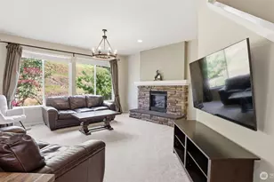 16820 166th Pl SE, Renton, WA 98058 - Photo 6