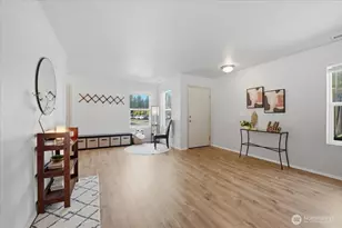 2203 116th Dr SE, Lake Stevens, WA 98258 - Photo 4