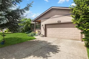 2003 Buttercup Dr, Lynden, WA 98264 - Photo 1