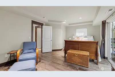 1357 Elma Place NE, Renton, WA 98059 - Photo 34