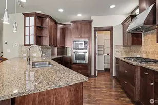 1357 Elma Pl NE, Renton, WA 98059 - Photo 10