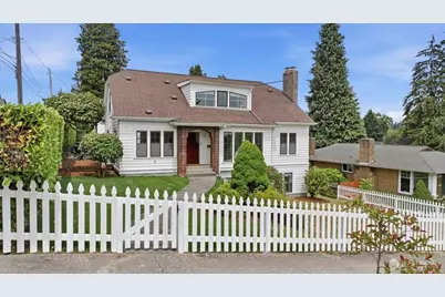 1902 NE 73rd Street, Seattle, WA 98115 - Photo 2