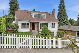 1902 NE 73rd St, Seattle, WA 98115 - Photo 2