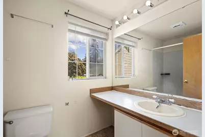 2100 S 336th Street #G3, Federal Way, WA 98003 - Photo 18