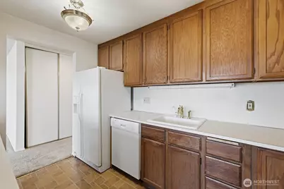 601 S 227th Street #407N, Des Moines, WA 98198 - Photo 16