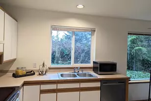 2007 99th St E, Tacoma, WA 98445 - Photo 10